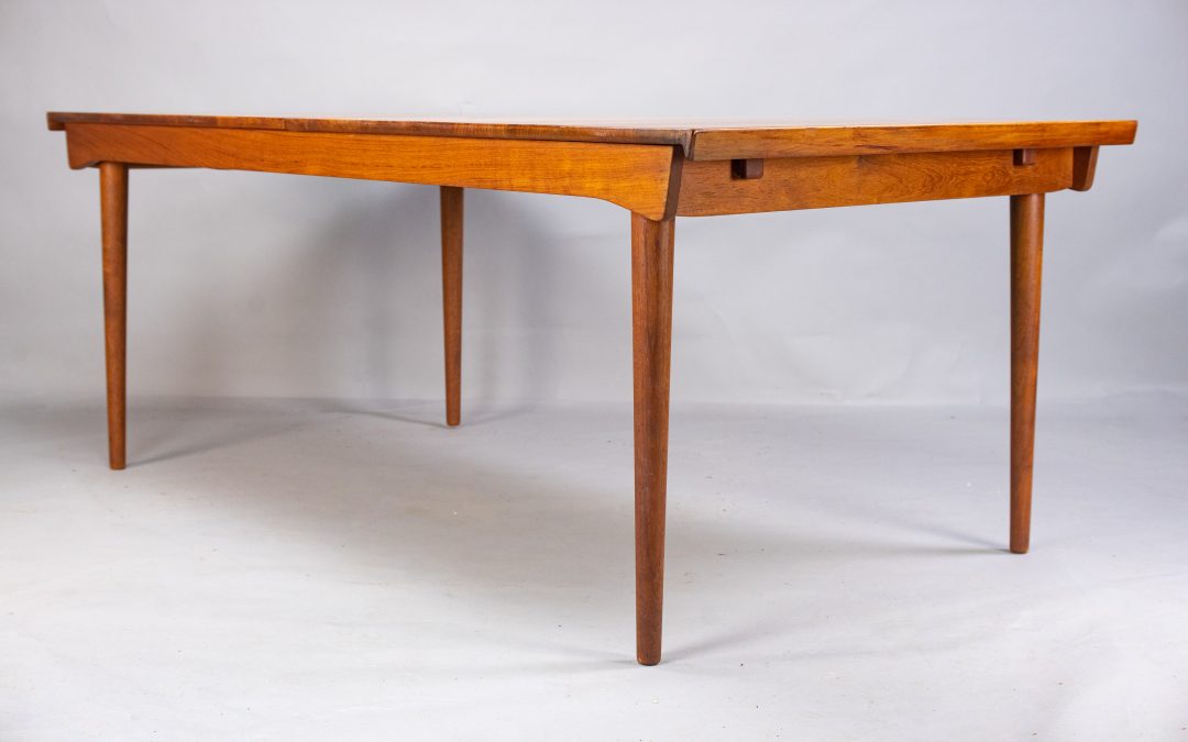Teak dining table Finn Juhl (1958) France & Søn