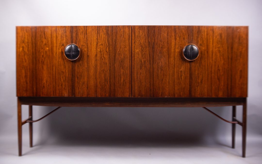 Rosewood sideboard 4060 Ib Kofod Larsen