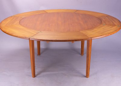 Dyrlund lotus flip-flap dining table 1970s