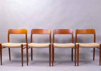 Moller 75 chairs