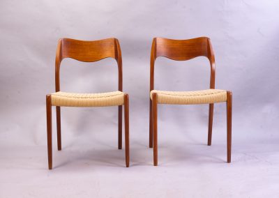 Møller Model 71 chairs