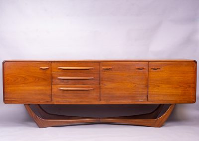 Beithcraft sideboard